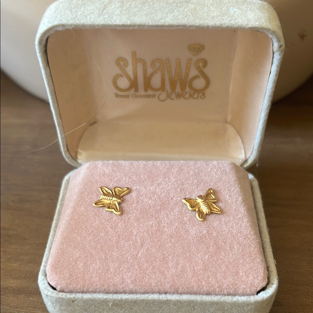 Shaw’s Gold Butterfly Earrings